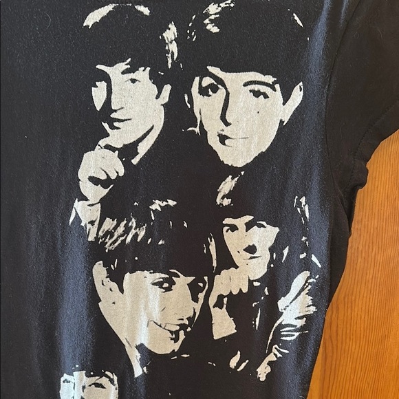 The Beatles Black Ladies T-Shirt - Picture 3 of 6